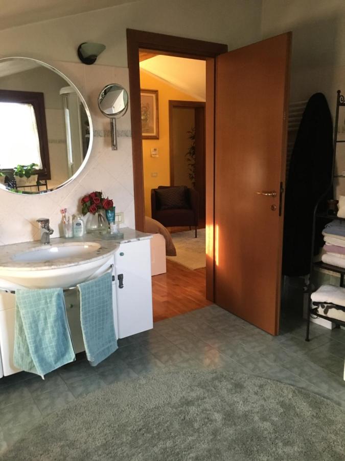 Casa Serenella B&B - Casa Vacanze Piazzola sul Brenta Eksteriør bilde