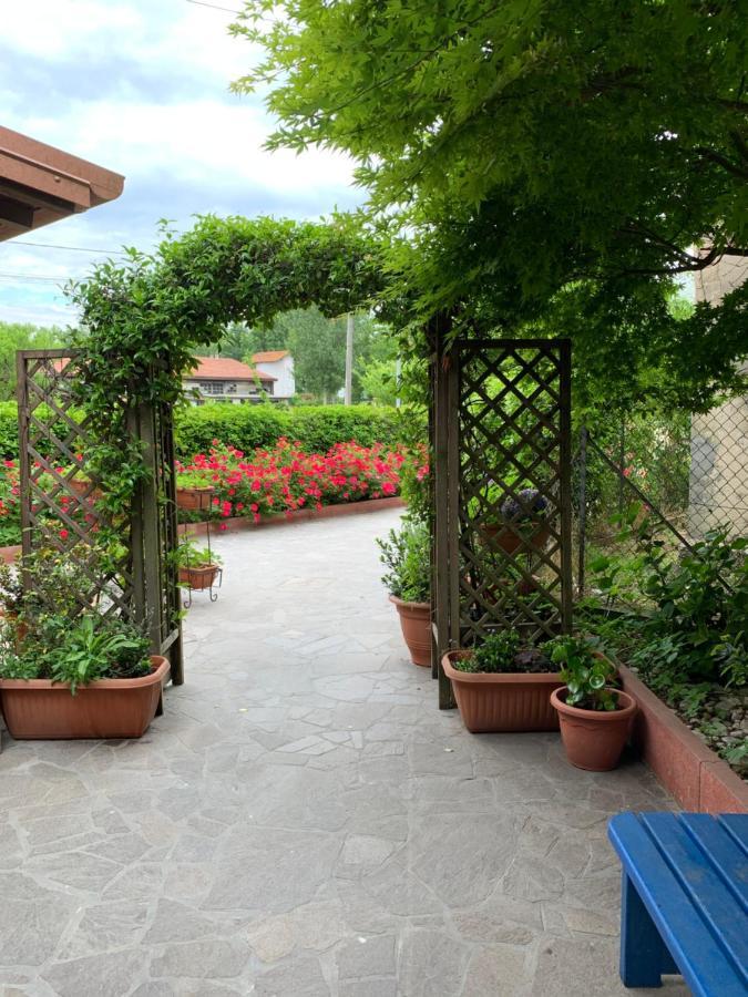 Casa Serenella B&B - Casa Vacanze Piazzola sul Brenta Eksteriør bilde