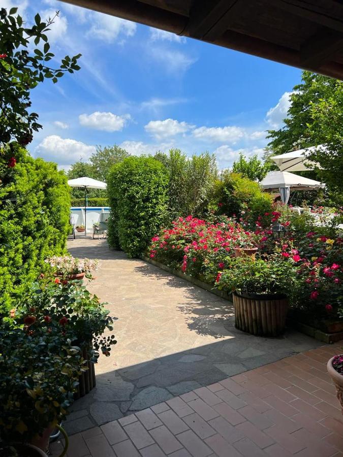 Casa Serenella B&B - Casa Vacanze Piazzola sul Brenta Eksteriør bilde
